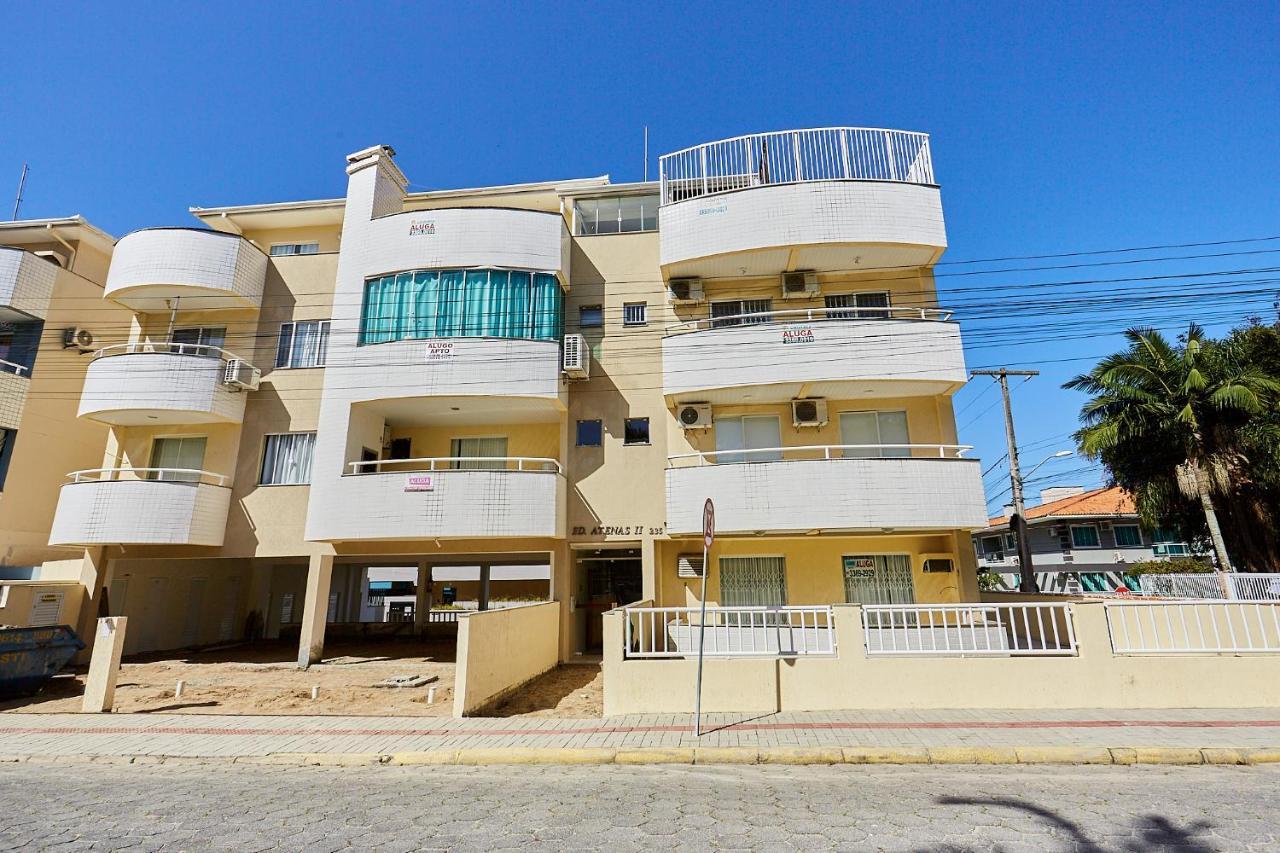 1040 - Departamento 2 Quartos Na Rua Pirajica . 200 M Da Praia Bombinhas Centro Esterno foto
