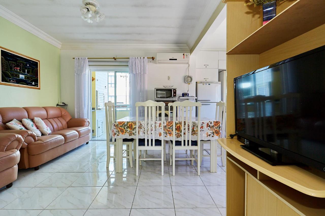 1040 - Departamento 2 Quartos Na Rua Pirajica . 200 M Da Praia Bombinhas Centro Esterno foto